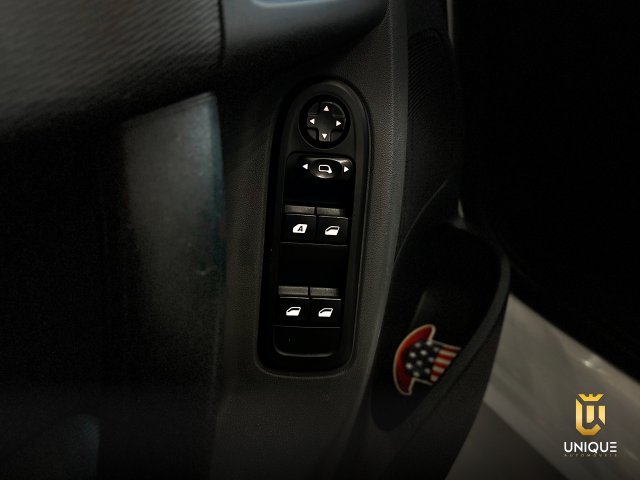 Citroën C3 1.2 PURE TECH FLEX TENDANCE MANUAL 2017 branco à venda na Unique Automóveis em Indaiatuba — foto 20