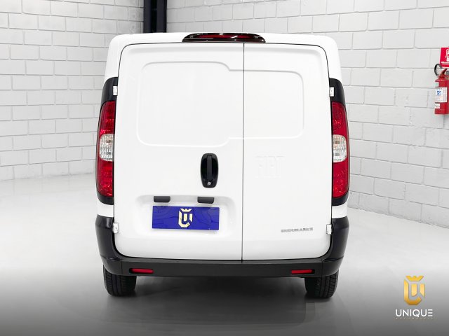 Fiat Fiorino 1.4 MPI FURGÃO ENDURANCE 8V FLEX 2P MANUAL 2023/2024 branco à venda na Unique Automóveis em Indaiatuba — foto 6
