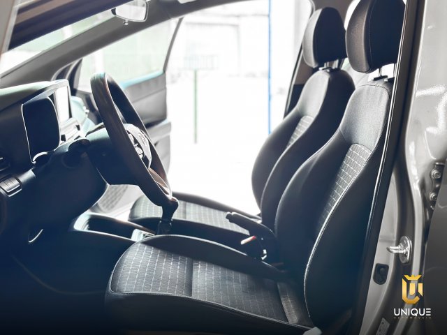 Hyundai Hb20 1.0 12V FLEX COMFORT MANUAL 2022/2023 prata à venda na Unique Automóveis em Indaiatuba — foto 9