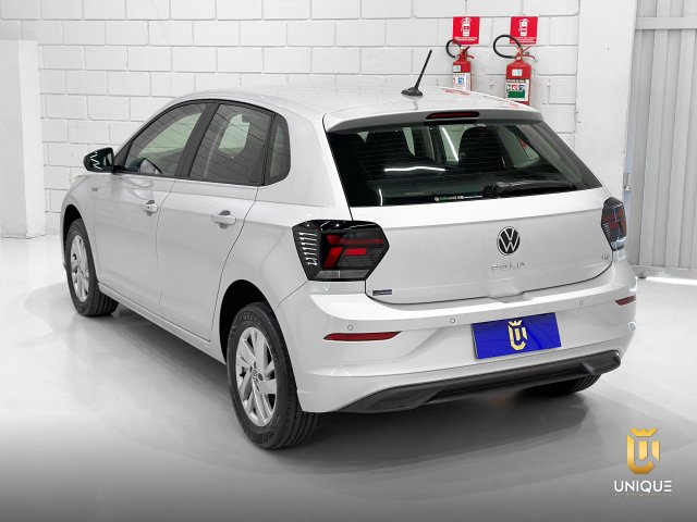 Volkswagen Polo 1.0 170 TSI COMFORTLINE AUTOMÁTICO 2023/2024 prata à venda na Unique Automóveis em Indaiatuba — foto 6