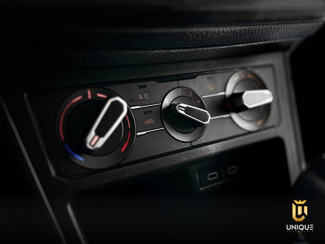 Volkswagen Polo 1.0 170 TSI COMFORTLINE AUTOMÁTICO 2023/2024 prata à venda na Unique Automóveis em Indaiatuba — foto 14