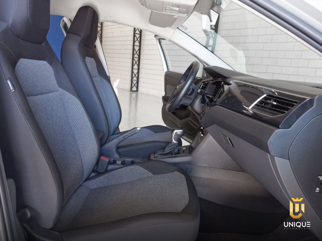 Volkswagen Polo 1.0 170 TSI COMFORTLINE AUTOMÁTICO 2023/2024 prata à venda na Unique Automóveis em Indaiatuba — foto 18
