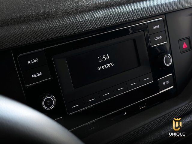 Volkswagen Polo 1.0 MPI TRACK MANUAL 2023 cinza à venda na Unique Automóveis em Indaiatuba — foto 14