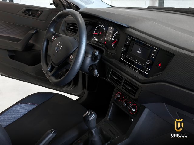 Volkswagen Polo 1.0 MPI TRACK MANUAL 2023 cinza à venda na Unique Automóveis em Indaiatuba — foto 19