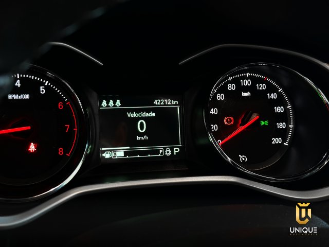 Chevrolet Onix 1.0 TURBO FLEX PLUS LTZ AUTOMÁTICO 2023/2024 prata à venda na Unique Automóveis em Indaiatuba — foto 9