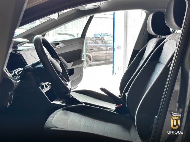 Volkswagen Nivus 1.0 200 TSI TOTAL FLEX COMFORTLINE AUTOMÁTICO 2023/2024 cinza à venda na Unique Automóveis em Indaiatuba — foto 14