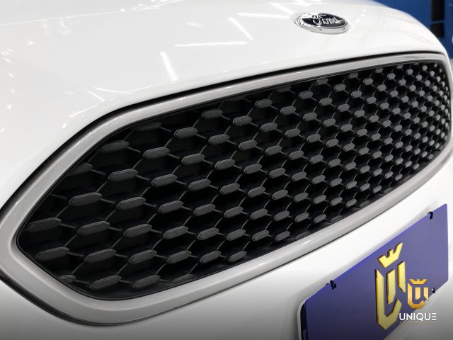 Ford Ka 1.0 TI-VCT FLEX SE MANUAL 2019/2020 branco à venda na Unique Automóveis em Indaiatuba — foto 4