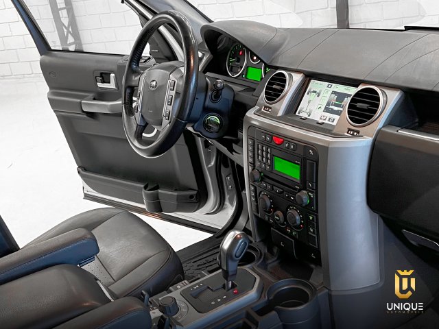 Land Rover Discovery 3 4.4 HSE 4X4 V8 32V GASOLINA 4P AUTOMÁTICO 2007/2008 prata à venda na Unique Automóveis em Indaiatuba — foto 12
