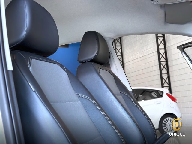 Volkswagen Virtus 1.0 200 TSI HIGHLINE AUTOMÁTICO 2022 prata à venda na Unique Automóveis em Indaiatuba — foto 12
