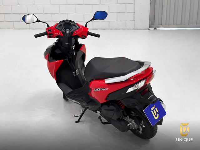 Honda Scooter ELITE 125 2023/2024 vermelho à venda na Unique Automóveis em Indaiatuba — foto 15