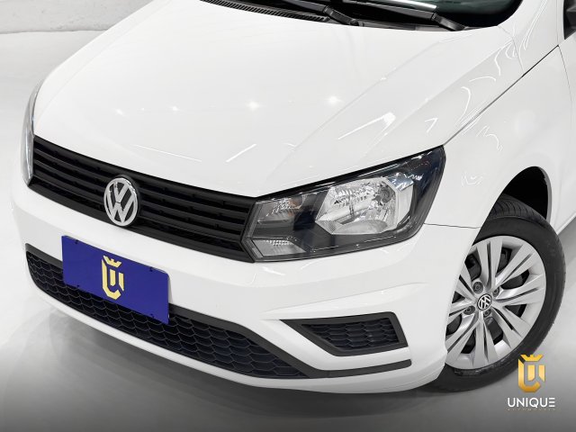 Volkswagen Gol 1.0 12V MPI TOTALFLEX 4P MANUAL 2023/2022 branco à venda na Unique Automóveis em Indaiatuba — foto 3