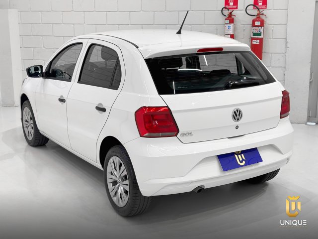 Volkswagen Gol 1.0 12V MPI TOTALFLEX 4P MANUAL 2023/2022 branco à venda na Unique Automóveis em Indaiatuba — foto 6