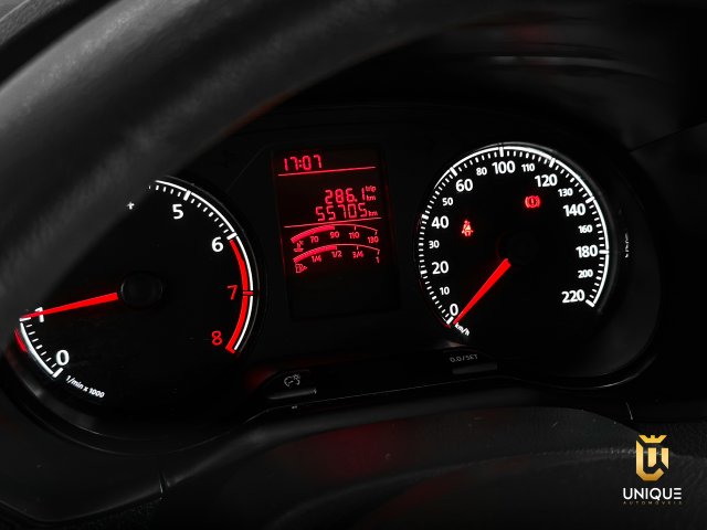 Volkswagen Gol 1.0 12V MPI TOTALFLEX 4P MANUAL 2023/2022 branco à venda na Unique Automóveis em Indaiatuba — foto 9
