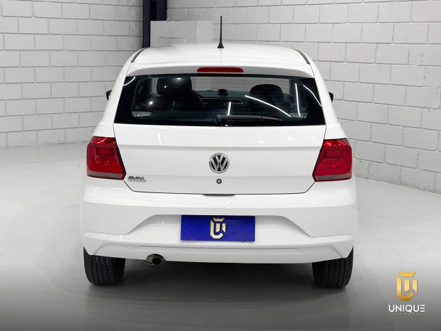 Volkswagen Gol 1.6 MSI TOTALFLEX 4P MANUAL 2021/2022 branco à venda na Unique Automóveis em Indaiatuba — foto 5