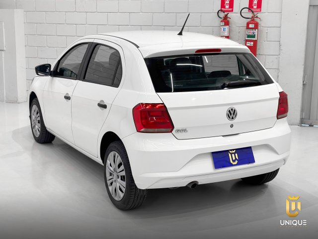 Volkswagen Gol 1.6 MSI TOTALFLEX 4P MANUAL 2021/2022 branco à venda na Unique Automóveis em Indaiatuba — foto 6