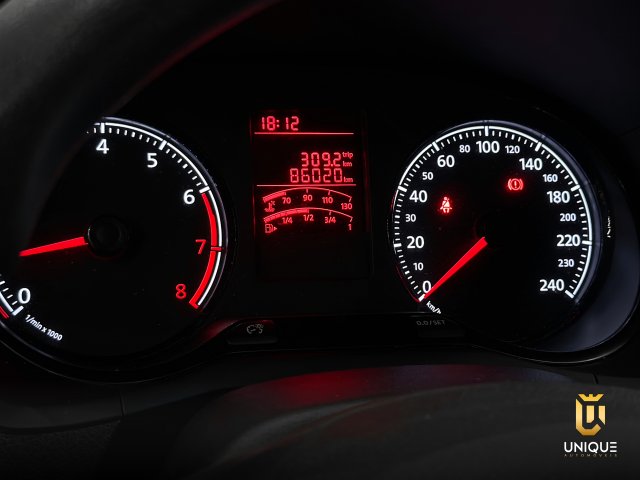 Volkswagen Gol 1.6 MSI TOTALFLEX 4P MANUAL 2021/2022 branco à venda na Unique Automóveis em Indaiatuba — foto 10