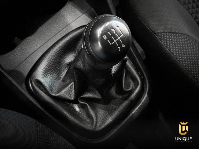 Volkswagen Gol 1.6 MSI TOTALFLEX 4P MANUAL 2021/2022 branco à venda na Unique Automóveis em Indaiatuba — foto 15