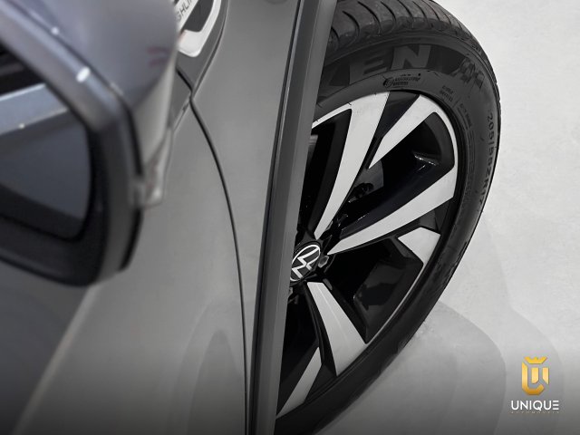 Volkswagen Nivus 1.0 200 TSI TOTAL FLEX HIGHLINE AUTOMÁTICO 2022 cinza à venda na Unique Automóveis em Indaiatuba — foto 8