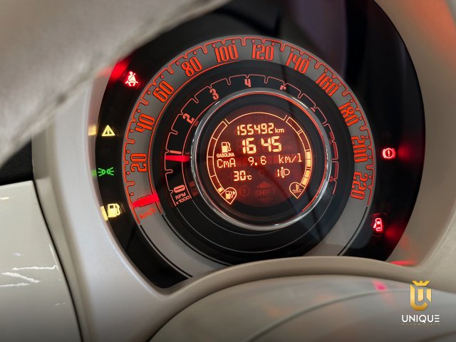 Fiat 500 1.4 CULT 8V FLEX 2P MANUAL 2012 branco à venda na Unique Automóveis em Indaiatuba — foto 10
