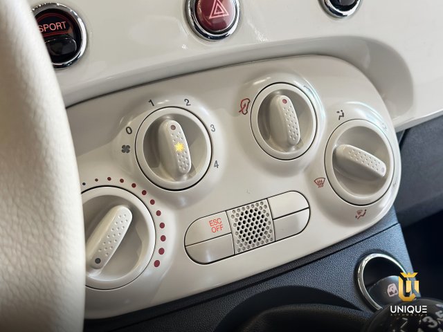 Fiat 500 1.4 CULT 8V FLEX 2P MANUAL 2012 branco à venda na Unique Automóveis em Indaiatuba — foto 11