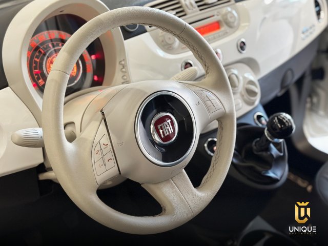 Fiat 500 1.4 CULT 8V FLEX 2P MANUAL 2012 branco à venda na Unique Automóveis em Indaiatuba — foto 14