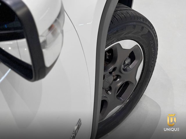 Jeep Renegade 1.8 16V FLEX 4P AUTOMATICO 2020 branco à venda na Unique Automóveis em Indaiatuba — foto 8