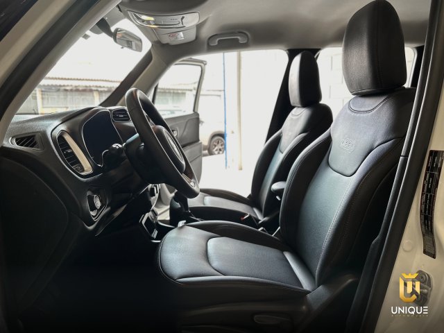 Jeep Renegade 1.8 16V FLEX 4P AUTOMATICO 2020 branco à venda na Unique Automóveis em Indaiatuba — foto 14
