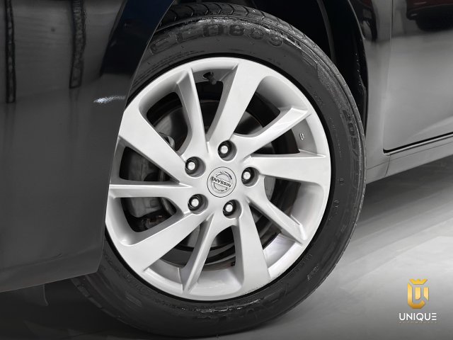 Nissan Sentra 2.0 SV 16V FLEX 4P AUTOMÁTICO 2014 preto à venda na Unique Automóveis em Indaiatuba — foto 7