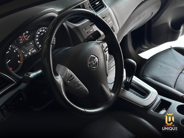 Nissan Sentra 2.0 SV 16V FLEX 4P AUTOMÁTICO 2014 preto à venda na Unique Automóveis em Indaiatuba — foto 17