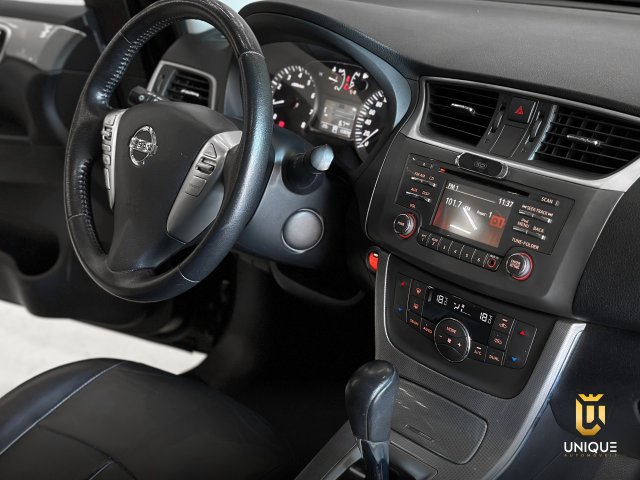 Nissan Sentra 2.0 SV 16V FLEX 4P AUTOMÁTICO 2014 preto à venda na Unique Automóveis em Indaiatuba — foto 18
