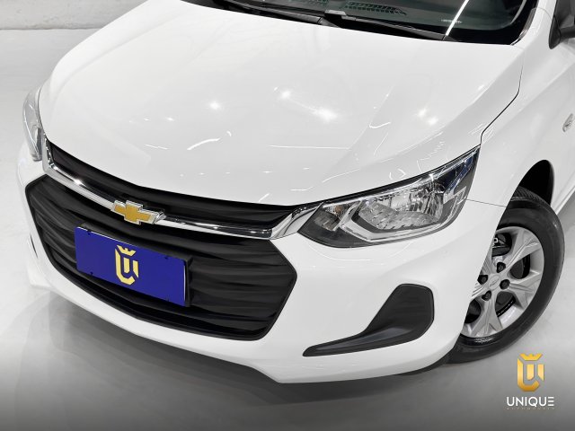 Chevrolet Onix 1.0 FLEX LT MANUAL 2022 branco à venda na Unique Automóveis em Indaiatuba — foto 3