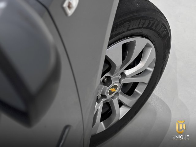 Chevrolet Cobalt 1.4 SFI LT 8V FLEX 4P MANUAL 2012 cinza à venda na Unique Automóveis em Indaiatuba — foto 6