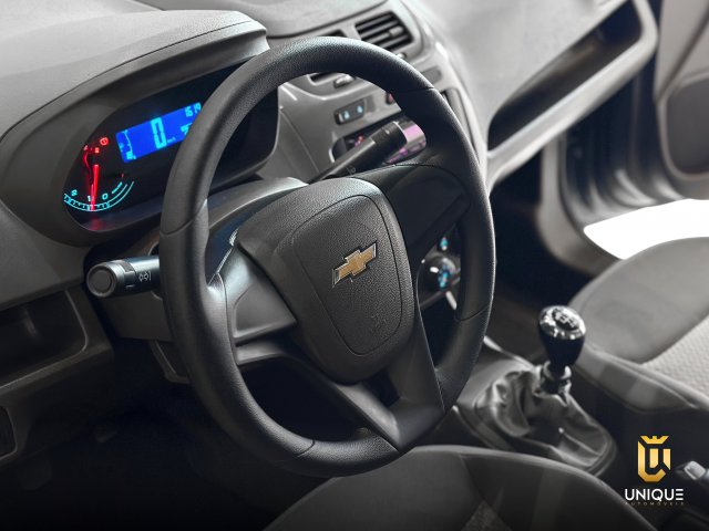 Chevrolet Cobalt 1.4 SFI LT 8V FLEX 4P MANUAL 2012 cinza à venda na Unique Automóveis em Indaiatuba — foto 9