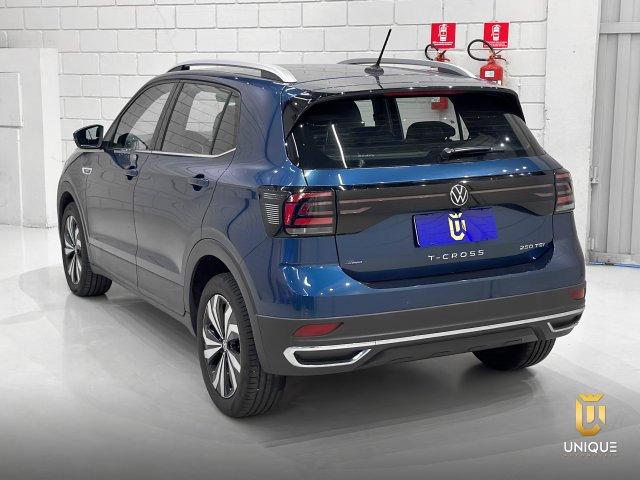 Volkswagen T-cross 1.4 250 TSI TOTAL FLEX HIGHLINE AUTOMÁTICO 2022 azul à venda na Unique Automóveis em Indaiatuba — foto 9