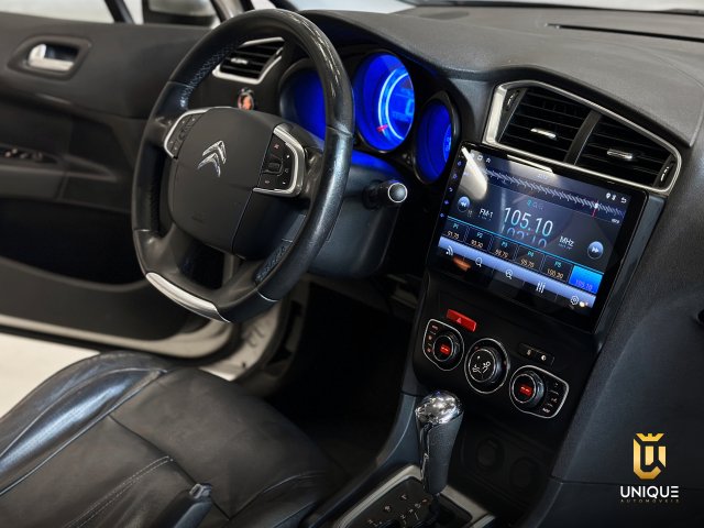 Citroën C4 Lounge 1.6 EXCLUSIVE 16V TURBO FLEX 4P AUTOMÁTICO 2015 prata à venda na Unique Automóveis em Indaiatuba — foto 18