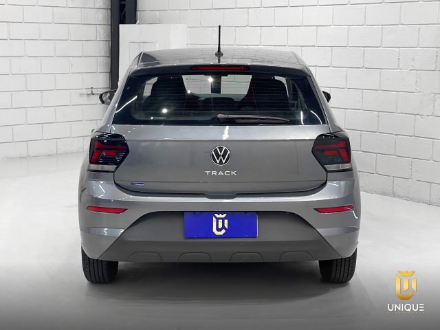 Volkswagen Polo 1.0 MPI TRACK MANUAL 2023 cinza à venda na Unique Automóveis em Indaiatuba — foto 4