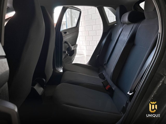 Volkswagen Polo 1.0 MPI TRACK MANUAL 2023 cinza à venda na Unique Automóveis em Indaiatuba — foto 18