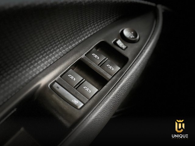 Chevrolet Onix 1.0 FLEX PLUS LT MANUAL 2024/2025 prata à venda na Unique Automóveis em Indaiatuba — foto 13