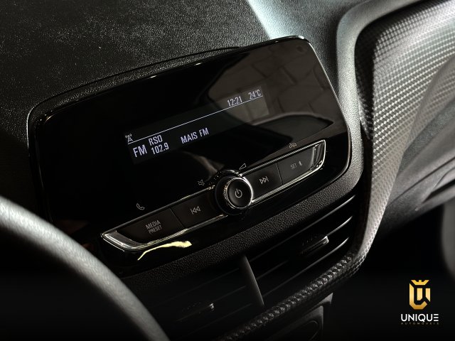 Chevrolet Onix 1.0 FLEX LT MANUAL 2022 branco à venda na Unique Automóveis em Indaiatuba — foto 11