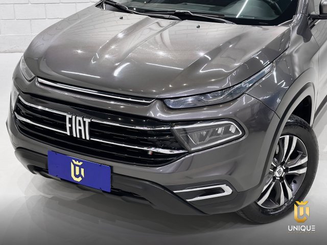 Fiat Toro 1.3 TURBO 270 FLEX FREEDOM AT6 2023 cinza à venda na Unique Automóveis em Indaiatuba — foto 3