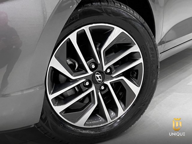 Hyundai Hb20s 1.0 TGDI FLEX PLATINUM MANUAL 2021/2022 cinza à venda na Unique Automóveis em Indaiatuba — foto 6