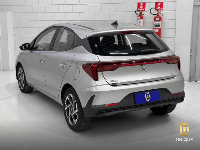 Hyundai Hb20 1.0 TGDI FLEX PLATINUM AUTOMÁTICO 2022/2023 prata à venda na Unique Automóveis em Indaiatuba — foto 6