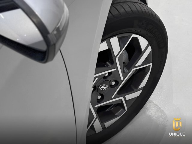 Hyundai Hb20 1.0 TGDI FLEX PLATINUM AUTOMÁTICO 2022/2023 prata à venda na Unique Automóveis em Indaiatuba — foto 8