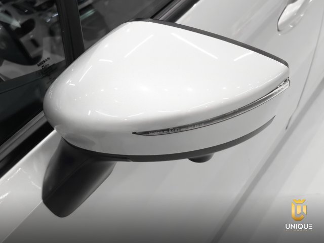 Nissan Versa 1.6 16V FLEX EXCLUSIVE XTRONIC 2021/2022 prata à venda na Unique Automóveis em Indaiatuba — foto 8
