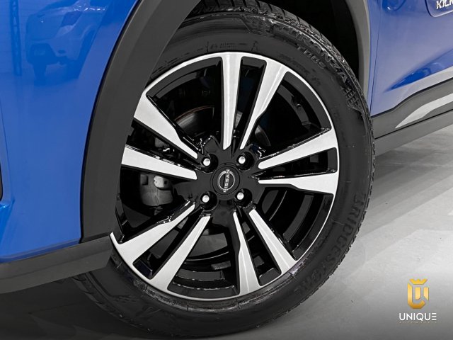 Nissan Kicks 1.6 16V FLEXSTART EXCLUSIVE XTRONIC 2023/2024 azul à venda na Unique Automóveis em Indaiatuba — foto 6