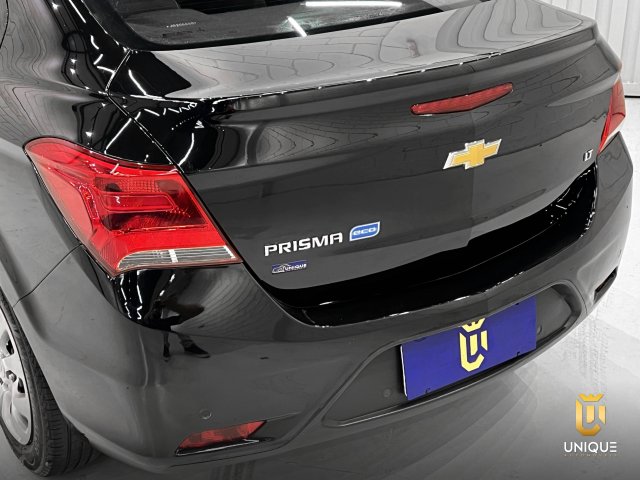 Chevrolet Prisma 1.4 MPFI LT 8V FLEX 4P MANUAL 2017/2018 preto à venda na Unique Automóveis em Indaiatuba — foto 7
