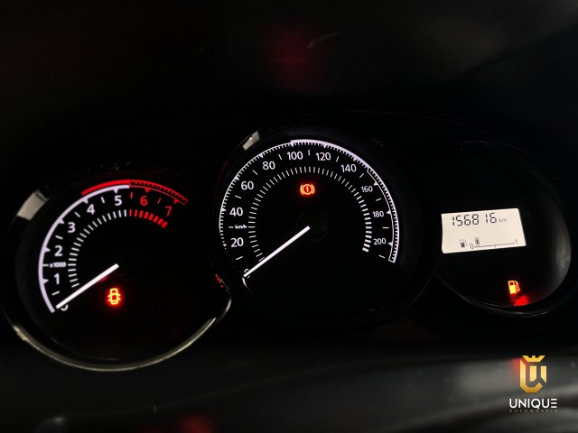 Renault Duster Oroch 1.6 16V SCE FLEX EXPRESSION MANUAL 2017/2018 cinza à venda na Unique Automóveis em Indaiatuba — foto 8