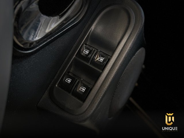 Renault Duster Oroch 1.6 16V SCE FLEX EXPRESSION MANUAL 2017/2018 cinza à venda na Unique Automóveis em Indaiatuba — foto 10