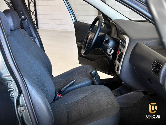 Fiat Palio 1.0 MPI FIRE ECONOMY 8V FLEX 4P MANUAL 2010 cinza à venda na Unique Automóveis em Indaiatuba — foto 17