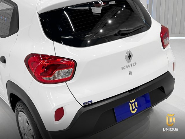 Renault Kwid 1.0 12V SCE FLEX ZEN MANUAL 2023/2024 branco à venda na Unique Automóveis em Indaiatuba — foto 5